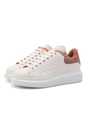 Женские кожаные кроссовки xl sole ALEXANDER MCQUEEN кремвого цвета по цене 373000 тенге, арт. 609650/WIAFE | Фото 1 Женские кожаные кроссовки xl sole ALEXANDER MCQUEEN кремвого цвета, арт. 609650/WIAFE | Фото 1 (Подошва: Платформа; Материал внутренний: Натуральная кожа; Материал утеплителя: Натуральный мех; Материал внешний: Кожа; Стили: Кэжуэл; Длина стельки: 22,6, 22,9, 23,3, 23,6, 23,9, 24,3, 24,6, 24,9, 25,3, 25,6, 25,9, 26,3, 26,6, 26,9, 27,3)