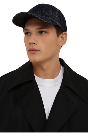 Мужской хлопковая бейсболка GIORGIO ARMANI темно-синего цвета по цене 34250 руб., арт. 747395/1A513 | Фото 2 Мужской хлопковая бейсболка GIORGIO ARMANI темно-синего цвета, арт. 747395/1A513 | Фото 2 (Материал: Текстиль, Хлопок)