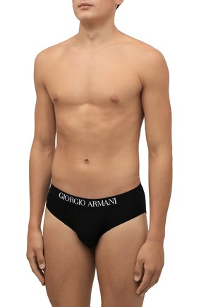 Мужские комплект из двух брифов GIORGIO ARMANI черного цвета по цене 10800 руб., арт. 100109/CC813 | Фото 2 Мужские комплект из двух брифов GIORGIO ARMANI черного цвета, арт. 100109/CC813 | Фото 2 (Материал внешний: Лиоцелл, Хлопок, Растительное волокно; Кросс-КТ: бельё; Мужское Кросс-КТ: Трусы)