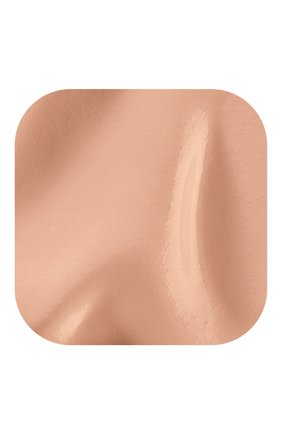 Матирующий тональный крем 110 Caramel | Фото №3 Матирующий тональный крем 110 Caramel | Фото №3