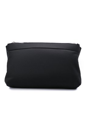 Мужская кожаная сумка classic pillow BOTTEGA VENETA черного цвета по цене 125500 руб., арт. 666548/V00Z6 | Фото 1 Мужская кожаная сумка classic pillow BOTTEGA VENETA черного цвета, арт. 666548/V00Z6 | Фото 1 (Размер: medium; Материал: Натуральная кожа; Стили: Классический; Ремень/цепочка: На ремешке)
