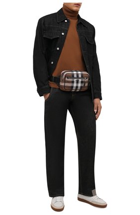 Мужская поясная сумка BURBERRY коричневого цвета по цене 69100 руб., арт. 8042038 | Фото 2 Мужская поясная сумка BURBERRY коричневого цвета, арт. 8042038 | Фото 2 (Материал: Текстиль)