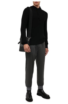 Мужской кашемировое худи POLO RALPH LAUREN черного цвета по цене 39950 руб., арт. 710810820 | Фото 2 Мужской кашемировое худи POLO RALPH LAUREN черного цвета, арт. 710810820 | Фото 2 (Материал внешний: Шерсть, Кашемир; Длина (для топов): Стандартные; Рукава: Длинные; Мужское Кросс-КТ: Худи-одежда; Принт: Без принта; Стили: Кэжуэл)