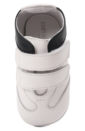 Детского кожаные пинетки EMPORIO ARMANI белого цвета по цене 0 руб., арт. XLX002/X0N23 | Фото 4 Детского кожаные пинетки EMPORIO ARMANI белого цвета, арт. XLX002/X0N23 | Фото 4