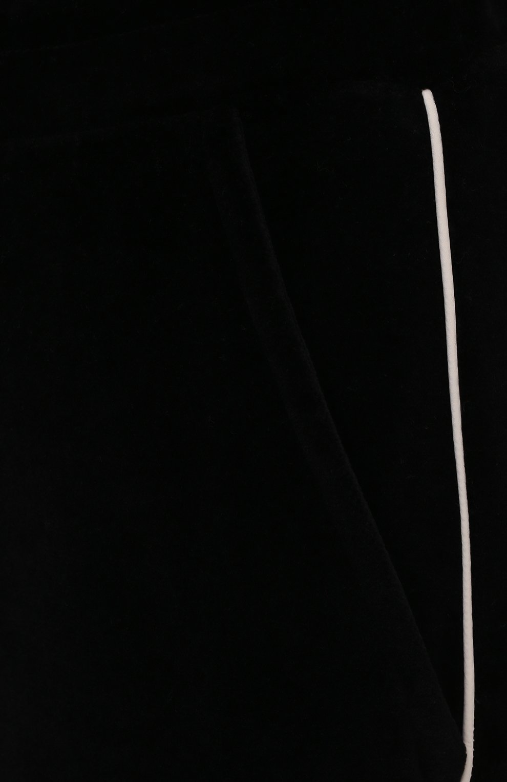 Мужские хлопковые брюки MONCLER черного цвета, арт. G2-091-8H000-06-899GH | Фото 5 (Длина (брюки, джинсы): Стандартные; Случай: Повседневный; Материал внешний: Хлопок; Стили: Спорт-шик)