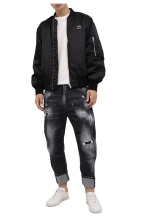 Мужские джинсы DSQUARED2 темно-серого цвета по цене 69900 руб., арт. S71LB0972/S30357 | Фото 2 Мужские джинсы DSQUARED2 темно-серого цвета, арт. S71LB0972/S30357 | Фото 2 (Материал внешний: Хлопок; Длина (брюки, джинсы): Укороченные; Кросс-КТ: Деним; Силуэт М (брюки): Прямые; Детали: Потертости; Стили: Гранж)