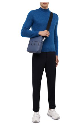 Мужские шерстяные брюки DRIES VAN NOTEN темно-синего цвета по цене 58900 руб., арт. 212-020939-3230 | Фото 2 Мужские шерстяные брюки DRIES VAN NOTEN темно-синего цвета, арт. 212-020939-3230 | Фото 2 (Материал внешний: Шерсть; Длина (брюки, джинсы): Стандартные; Материал подклада: Купро; Случай: Повседневный; Стили: Кэжуэл)