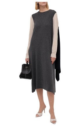Женское шерстяное платье JW ANDERSON серого цвета по цене 88550 руб., арт. KW0464 YN0165 | Фото 2 Женское шерстяное платье JW ANDERSON серого цвета, арт. KW0464 YN0165 | Фото 2 (Рукава: Длинные; Материал внешний: Шерсть; Длина Ж (юбки, платья, шорты): Миди; Стили: Кэжуэл; Кросс-КТ: Трикотаж; Случай: Повседневный; Женское Кросс-КТ: Платье-одежда)