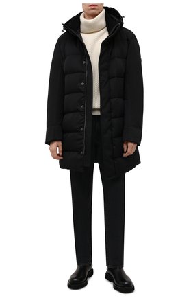 Мужская пуховик claudel MONCLER черного цвета по цене 176900 руб., арт. G2-091-1C000-14-54ANL | Фото 2 Мужская пуховик claudel MONCLER черного цвета, арт. G2-091-1C000-14-54ANL | Фото 2 (Длина (верхняя одежда): До середины бедра; Материал подклада: Синтетический материал; Материал утеплителя: Пух и перо; Рукава: Длинные; Материал внешний: Синтетический материал; Кросс-КТ: Куртка; Мужское Кросс-КТ: пуховик-короткий; Стили: Кэжуэл)