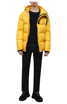Мужская хлопковый лонгслив MONCLER темно-синего цвета по цене 27300 руб., арт. G2-091-8D000-11-829H8 | Фото 2 Мужская хлопковый лонгслив MONCLER темно-синего цвета, арт. G2-091-8D000-11-829H8 | Фото 2 (Материал внешний: Хлопок; Принт: С принтом; Длина (для топов): Стандартные; Рукава: Длинные; Стили: Спорт-шик)
