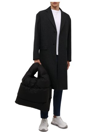 Мужская текстильная сумка-тоут legere MONCLER черного цвета по цене 64300 руб., арт. G2-09A-5D506-00-02SZS | Фото 2 Мужская текстильная сумка-тоут legere MONCLER черного цвета, арт. G2-09A-5D506-00-02SZS | Фото 2 (Материал: Текстиль)