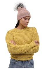 Женская шапка из шерсти и кашемира MONCLER светло-розового цвета, арт. G2-093-9Z703-01-A9328 | Фото 2 (Материал: Текстиль, Кашемир, Шерсть)