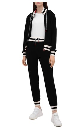Женский кашемировый кардиган KITON черного цвета по цене 247000 руб., арт. D52733K0536A | Фото 2 Женский кашемировый кардиган KITON черного цвета, арт. D52733K0536A | Фото 2 (Материал внешний: Кашемир, Шерсть; Рукава: Длинные; Длина (для топов): Стандартные; Женское Кросс-КТ: Кардиган-одежда; Стили: Спорт-шик)