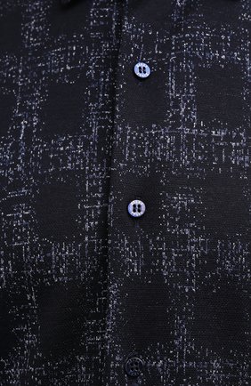 Мужская рубашка из шерсти и шелка ZILLI SPORT темно-синего цвета, арт. MFW-66029-000/ZS0001 | Фото 5 (Манжеты: На пуговицах; Принт: Клетка; Материал внешний: Шерсть; Рукава: Длинные; Рубашки М: Regular Fit; Воротник: Акула; Случай: Повседневный; Длина (для топов): Стандартные)