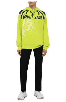 Мужской хлопковое худи kenzo x wwf KENZO светло-зеленого цвета по цене 42400 руб., арт. FB65SW5384M0 | Фото 2 Мужской хлопковое худи kenzo x wwf KENZO светло-зеленого цвета, арт. FB65SW5384M0 | Фото 2 (Материал внешний: Хлопок; Длина (для топов): Стандартные; Рукава: Длинные; Мужское Кросс-КТ: Худи-одежда; Принт: С принтом; Стили: Спорт-шик)