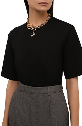 Женское колье JW ANDERSON золотого цвета по цене 44550 руб., арт. JY0084 0T0003 | Фото 2 Женское колье JW ANDERSON золотого цвета, арт. JY0084 0T0003 | Фото 2 (Материал: Металл)