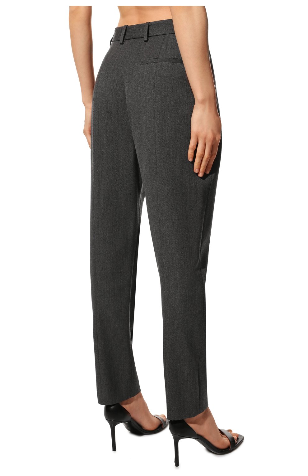 Женские шерстяные брюки ALEXANDER MCQUEEN серого цвета, арт. 585118/QJACH | Фото 4 (Материал внешний: Шерсть; Длина (брюки, джинсы): Стандартные; Женское Кросс-КТ: Брюки-одежда; Силуэт Ж (брюки и джинсы): Прямые; Региональные ограничения белый список (Axapta Mercury): RU; Стили: Кэжуэл)