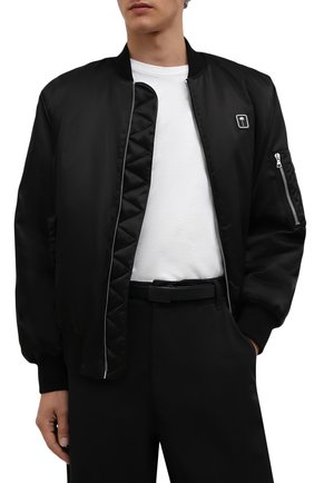 Мужской кожаный ремень YOHJI YAMAMOTO черного цвета по цене 34700 руб., арт. HX-F03-770 | Фото 2 Мужской кожаный ремень YOHJI YAMAMOTO черного цвета, арт. HX-F03-770 | Фото 2 (Случай: Повседневный)