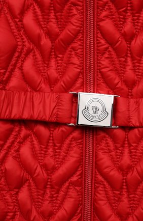Детский пуховый комбинезон MONCLER красного цвета по цене 51950 руб., арт. G2-951-1G523-10-53048 | Фото 3 Детский пуховый комбинезон MONCLER красного цвета, арт. G2-951-1G523-10-53048 | Фото 3