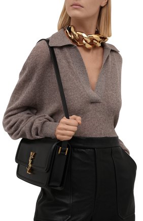 Женское колье JW ANDERSON золотого цвета по цене 35250 руб., арт. AC0125 LA0001 | Фото 2 Женское колье JW ANDERSON золотого цвета, арт. AC0125 LA0001 | Фото 2 (Материал: Металл)