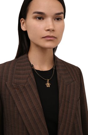 Женская подвеска на шнурке la medusa VERSACE хаки цвета по цене 32100 руб., арт. 1001484/1A00637 | Фото 2 Женская подвеска на шнурке la medusa VERSACE хаки цвета, арт. 1001484/1A00637 | Фото 2 (Материал: Металл)