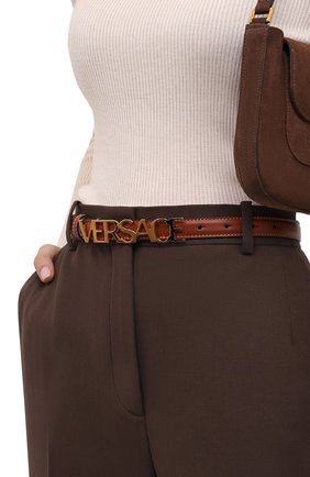 Женский кожаный ремень VERSACE коричневого цвета, арт. 1002202/DV3T | Фото 2 (Кросс-КТ: Тонкие; Материал: Натуральная кожа)