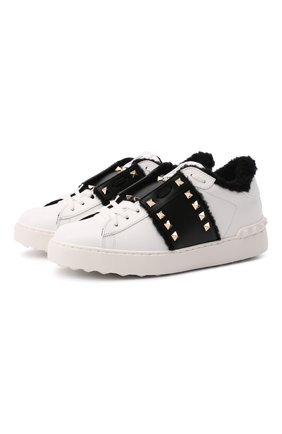 Женские кожаные кеды rockstud untitled VALENTINO черно-белого цвета по цене 59950 руб., арт. WW2S0A01/WVV | Фото 1 Женские кожаные кеды rockstud untitled VALENTINO черно-белого цвета, арт. WW2S0A01/WVV | Фото 1 (Подошва: Платформа; Материал внутренний: Текстиль)