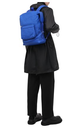 Мужской кожаный рюкзак BOTTEGA VENETA синего цвета, арт. 653118/V0E54 | Фото 3 (Сумки: Сумки; Материал: Натуральная кожа; Размер: large)