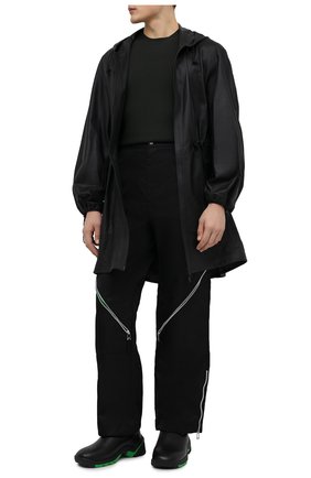 Мужские кожаные кроссовки flash BOTTEGA VENETA черного цвета по цене 82500 руб., арт. 667069/VBSD0 | Фото 2 Мужские кожаные кроссовки flash BOTTEGA VENETA черного цвета, арт. 667069/VBSD0 | Фото 2 (Подошва: Массивная; Материал внутренний: Натуральная кожа, Текстиль; Стили: Гранж; Материал внешний: Кожа; Материал утеплителя: Без утеплителя)
