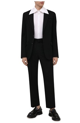 Мужские брюки VALENTINO черного цвета по цене 46600 руб., арт. WV0RBG0070R | Фото 2 Мужские брюки VALENTINO черного цвета, арт. WV0RBG0070R | Фото 2 (Длина (брюки, джинсы): Стандартные; Материал внешний: Вискоза, Синтетический материал; Случай: Повседневный; Стили: Кэжуэл)