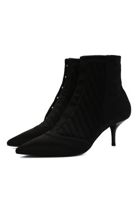 Женские текстильные ботильоны DOLCE & GABBANA черного цвета по цене 82700 руб., арт. CT0744/AQ025 | Фото 1 Женские текстильные ботильоны DOLCE & GABBANA черного цвета, арт. CT0744/AQ025 | Фото 1 (Подошва: Плоская; Материал внешний: Текстиль; Материал внутренний: Натуральная кожа, Текстиль; Каблук высота: Средний; Каблук тип: Шпилька)