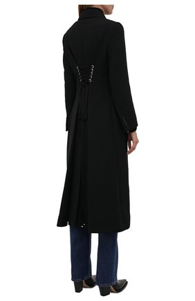 Женское шерстяное пальто ALEXANDER MCQUEEN черного цвета, арт. 677528/QJACM | Фото 4 (Материал внешний: Шерсть; Рукава: Длинные; Стили: Гламурный; Длина (верхняя одежда): Длинные; 1-2-бортные: Двубортные; Материал подклада: Купро)