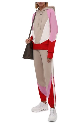 Женский хлопковое худи MSGM бежевого цвета по цене 28750 руб., арт. 3141MDM104 217799 | Фото 2 Женский хлопковое худи MSGM бежевого цвета, арт. 3141MDM104 217799 | Фото 2 (Рукава: Длинные; Материал внешний: Хлопок; Длина (для топов): Стандартные; Стили: Спорт-шик; Женское Кросс-КТ: Худи-одежда)