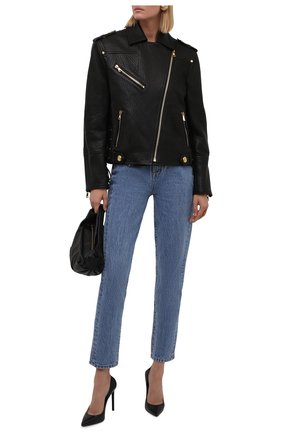 Женская кожаная куртка BALMAIN черного цвета по цене 250500 руб., арт. WF1TD035/L166 | Фото 2 Женская кожаная куртка BALMAIN черного цвета, арт. WF1TD035/L166 | Фото 2 (Рукава: Длинные; Материал подклада: Вискоза; Длина (верхняя одежда): Короткие; Стили: Гламурный; Женское Кросс-КТ: Замша и кожа; Кросс-КТ: Куртка; Материал внешний: Натуральная кожа)