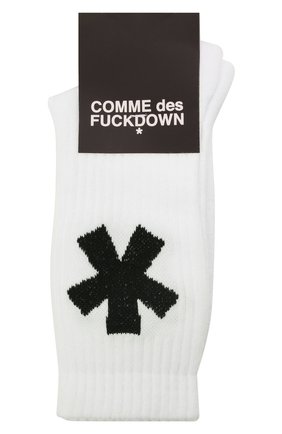 Мужские хлопковые носки COMME DES FUCKDOWN белого цвета по цене 2115 руб., арт. CDFA577 | Фото 1 Мужские хлопковые носки COMME DES FUCKDOWN белого цвета, арт. CDFA577 | Фото 1 (Материал внешний: Хлопок; Кросс-КТ: бельё)