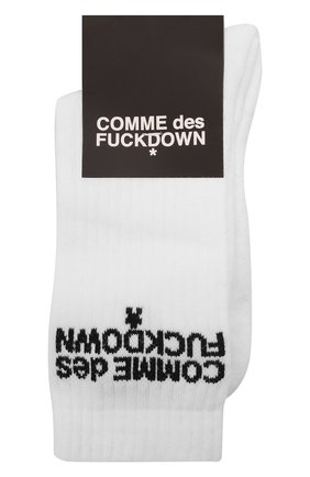 Мужские хлопковые носки COMME DES FUCKDOWN белого цвета по цене 2115 руб., арт. CDFA575 | Фото 1 Мужские хлопковые носки COMME DES FUCKDOWN белого цвета, арт. CDFA575 | Фото 1 (Материал внешний: Хлопок; Кросс-КТ: бельё)