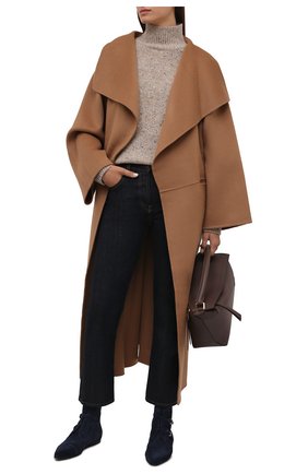 Женские замшевые ботинки GIORGIO ARMANI темно-синего цвета по цене 95900 руб., арт. X1M374/XF462 | Фото 2 Женские замшевые ботинки GIORGIO ARMANI темно-синего цвета, арт. X1M374/XF462 | Фото 2 (Подошва: Плоская; Материал внутренний: Натуральная кожа; Каблук высота: Низкий; Женское Кросс-КТ: Дезерты-ботинки; Материал внешний: Замша)