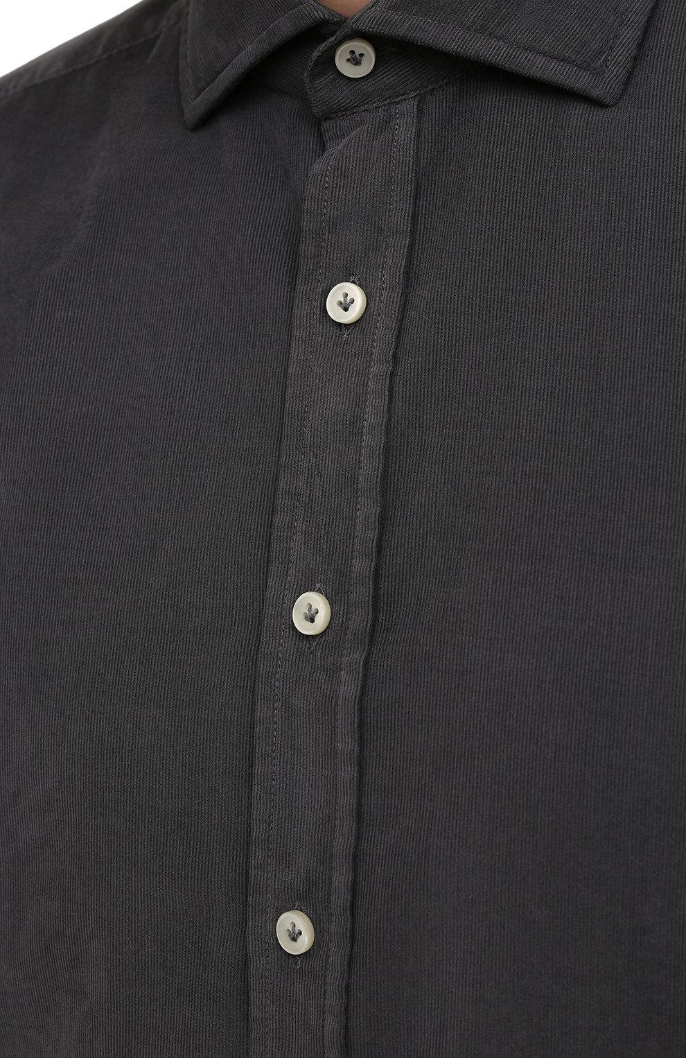 Мужская хлопковая рубашка SONRISA темно-серого цвета, арт. I4VE/TC/TC168 | Фото 5 (Манжеты: На пуговицах; Рукава: Длинные; Рубашки М: Regular Fit; Воротник: Акула; Случай: Повседневный; Длина (для топов): Стандартные; Материал внешний: Хлопок; Принт: Однотонные; Стили: Кэжуэл)