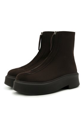 Женские замшевые ботинки zipped boot i THE ROW коричневого цвета по цене 128500 руб., арт. F1144-L25 | Фото 1 Женские замшевые ботинки zipped boot i THE ROW коричневого цвета, арт. F1144-L25 | Фото 1 (Материал внутренний: Натуральная кожа; Подошва: Платформа; Материал внешний: Замша, Кожа; Женское Кросс-КТ: Челси-ботинки; Каблук высота: Низкий)