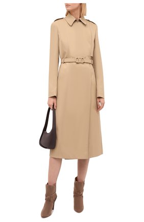Женские замшевые ботильоны jensynn RALPH LAUREN бежевого цвета по цене 89400 руб., арт. 800857483 | Фото 2 Женские замшевые ботильоны jensynn RALPH LAUREN бежевого цвета, арт. 800857483 | Фото 2 (Подошва: Платформа; Материал внутренний: Натуральная кожа; Каблук высота: Высокий; Каблук тип: Шпилька; Материал внешний: Замша)