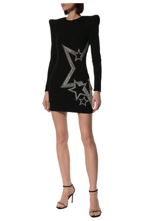 Женское платье из вискозы BALMAIN черного цвета по цене 337500 руб., арт. WF1R8320/P087 | Фото 2 Женское платье из вискозы BALMAIN черного цвета, арт. WF1R8320/P087 | Фото 2 (Рукава: Длинные; Материал внешний: Вискоза; Материал подклада: Вискоза; Длина Ж (юбки, платья, шорты): Мини; Стили: Гламурный; Случай: Вечерний; Женское Кросс-КТ: платье-футляр)