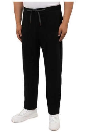 Мужские брюки MARCO PESCAROLO черного цвета, арт. BAIA/ZIP/4462 | Фото 3 (Big sizes: Big Sizes; Длина (брюки, джинсы): Стандартные; Случай: Повседневный; Материал внешний: Лиоцелл, Растительное волокно; Стили: Кэжуэл)