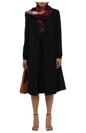 Женская шаль из шерсти и шелка ALEXANDER MCQUEEN разноцветного цвета, арт. 677816/3969Q | Фото 2 (Материал: Шерсть, Шелк, Текстиль)