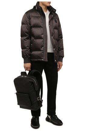 Мужские кроссовки b-runner BALMAIN черно-белого цвета по цене 72150 руб., арт. WM1VI261/TRLK | Фото 2 Мужские кроссовки b-runner BALMAIN черно-белого цвета, арт. WM1VI261/TRLK | Фото 2 (Материал внутренний: Натуральная кожа, Текстиль; Материал внешний: Текстиль; Подошва: Массивная; Стили: Гранж; Материал утеплителя: Без утеплителя)