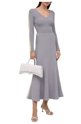 Женская юбка из вискозы LOEWE серого цвета, арт. S540Y17K40 | Фото 2 (Кросс-КТ: Трикотаж; Длина Ж (юбки, платья, шорты): Миди; Материал внешний: Вискоза; Стили: Кэжуэл)