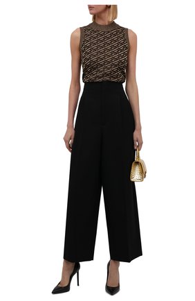 Женский топ из вискозы VERSACE коричневого цвета по цене 56300 руб., арт. 1002334/1A01524 | Фото 2 Женский топ из вискозы VERSACE коричневого цвета, арт. 1002334/1A01524 | Фото 2 (Материал внешний: Вискоза; Длина (для топов): Укороченные; Стили: Гламурный; Кросс-КТ: без рукавов)