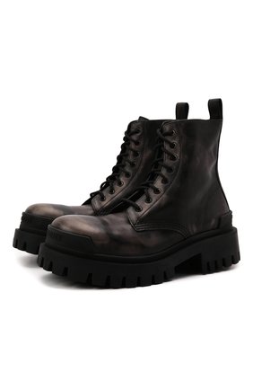 Женские кожаные ботинки strike BALENCIAGA темно-коричневого цвета по цене 75650 руб., арт. 670632/WBCP1 | Фото 1 Женские кожаные ботинки strike BALENCIAGA темно-коричневого цвета, арт. 670632/WBCP1 | Фото 1 (Подошва: Платформа; Каблук высота: Низкий; Материал внутренний: Натуральная кожа; Женское Кросс-КТ: Военные ботинки)