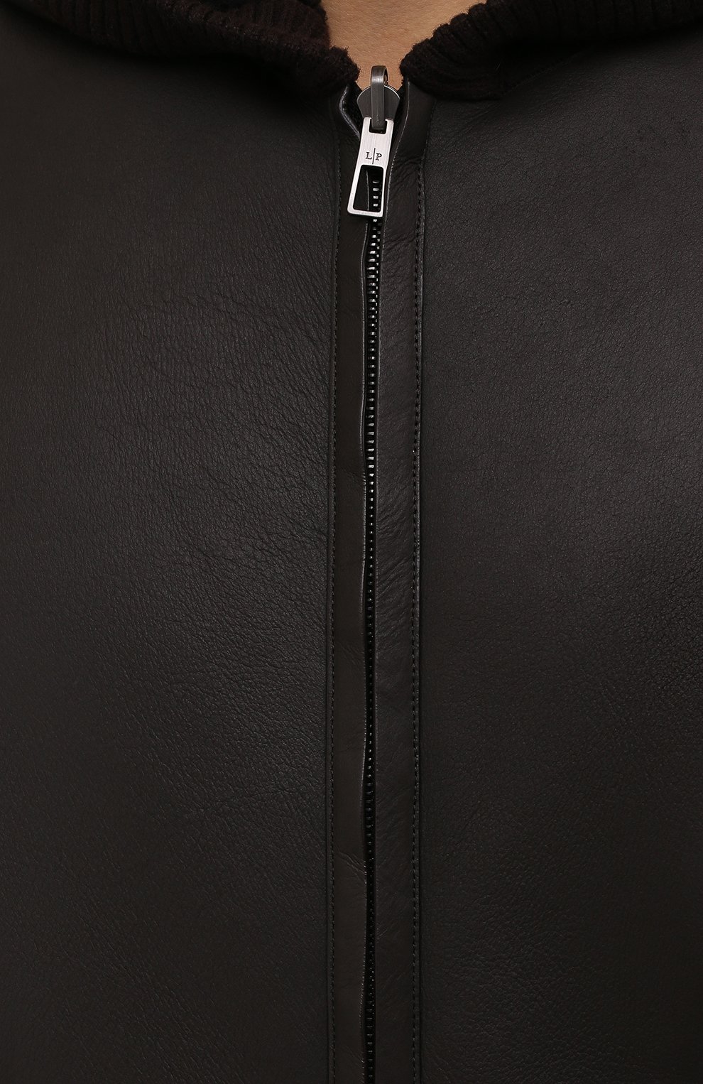 Мужская двусторонняя дубленка LORO PIANA темно-коричневого цвета, арт. FAL8539 | Фото 5 (Рукава: Длинные; Материал внешний: Натуральный мех; Длина (верхняя одежда): Короткие; Стили: Кэжуэл)