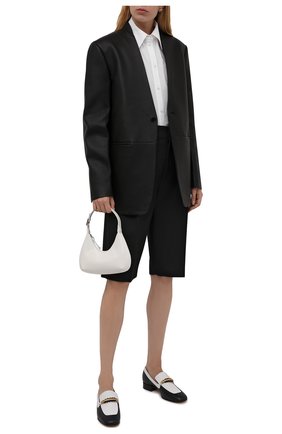Женский кожаный жакет JIL SANDER черного цвета по цене 411000 руб., арт. JSPT651570-WTL01018 | Фото 2 Женский кожаный жакет JIL SANDER черного цвета, арт. JSPT651570-WTL01018 | Фото 2 (Материал подклада: Вискоза; Стили: Минимализм; Рукава: Длинные; Длина (для топов): Удлиненные; 1-2-бортные: Однобортные; Женское Кросс-КТ: Жакет-одежда; Случай: Повседневный; Материал внешний: Натуральная кожа)