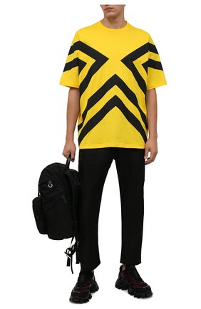 Мужская хлопковая футболка PRADA желтого цвета, арт. UJN741-1ZWB-F0AG4-211 | Фото 2 (Материал внешний: Хлопок; Рукава: Короткие; Стили: Спорт-шик; Принт: С принтом)